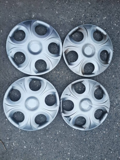 D�sztarcsa szett 15"-os felni m�ret