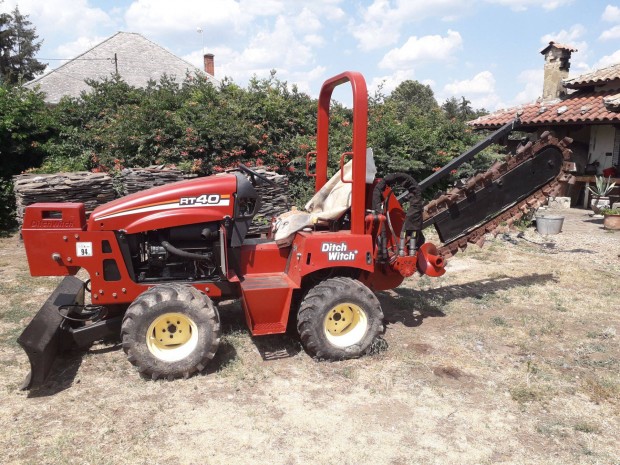 Ditch Witch rt 40 ,árokásó,kotró.( nem bobcat) eladó!