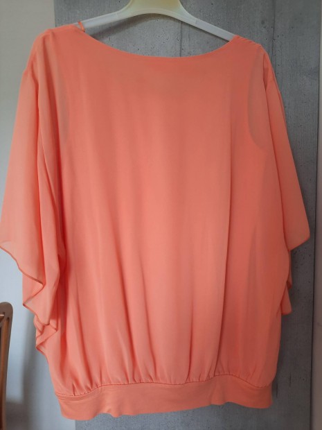Divatos női sifon blúz toppal