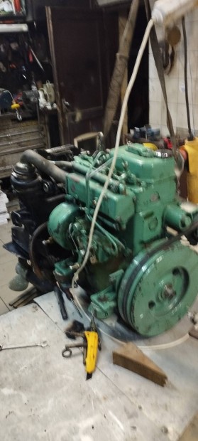 Dzel haj motor.