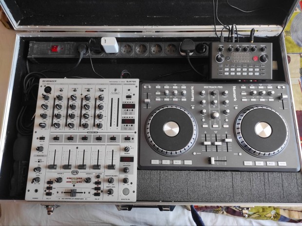 Dj Rack lejtsz controller laptop disc tablet