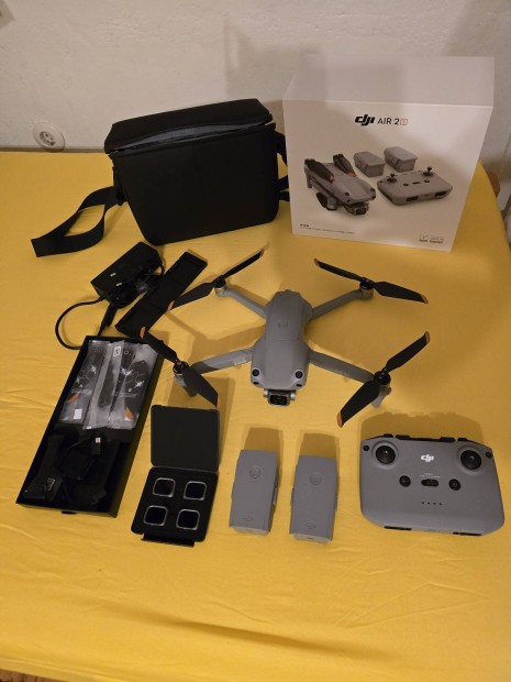 Dji air 2s fly more combo drn szett jszer llapotban 