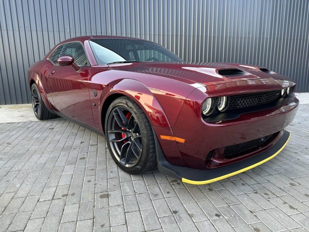 Dodge Challenger 6.2 V8 SRT Hellcat Widebody (A...
