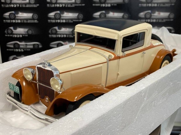 Dodge Eight DG Coupe 1931 1:18 1/18 BOS-Models BOS289 resin