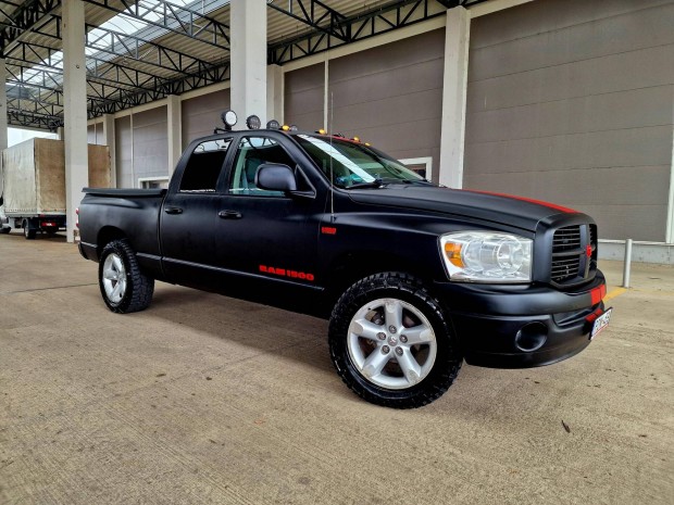 Dodge RAM Egyedi Megjelens!!!5.7 Hemi