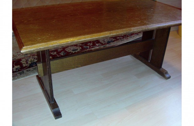 Dohnyz asztal ( 120 x 60 cm )