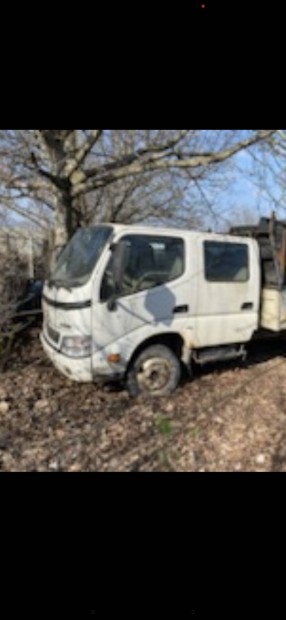 Doka ajto vegek Toyota Dyna 100 150