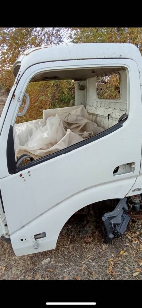 Doka ajtk! Szimpla ajtk! Dyna Toyota 