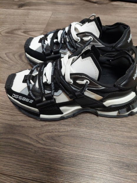 Dolce Gabbana Italiano 41-es �jszer� �llapot