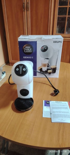 Dolce Gusto kapszulás kávéfőző