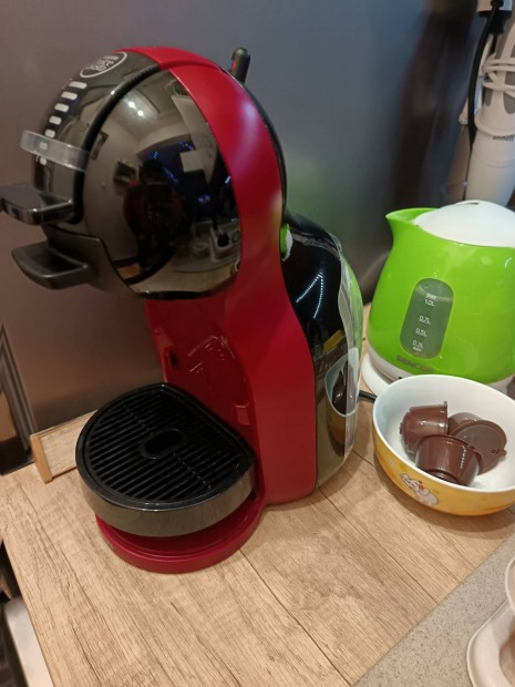 Dolce gusto ,Mini me kapszuls kvfz elad garancival 