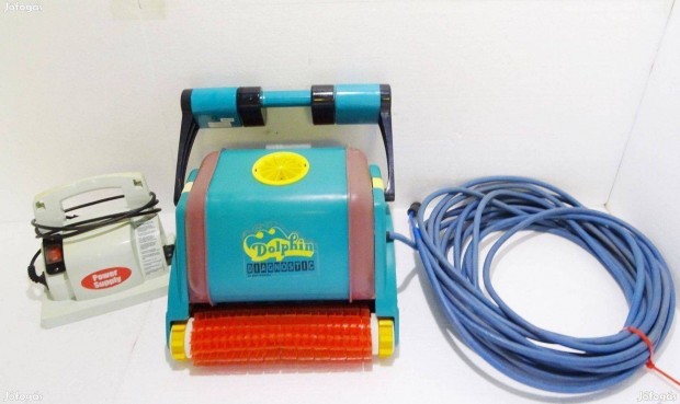 Dolphin Diagnostic automata medence porszv robot takart tisztt
