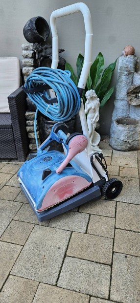 Dolphin automata robot porszv medence tisztt szr elad!