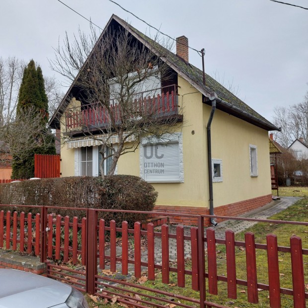 Domb�v�r-Gunarasi nyaral�