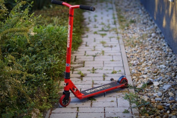 Dominator freestyle roller