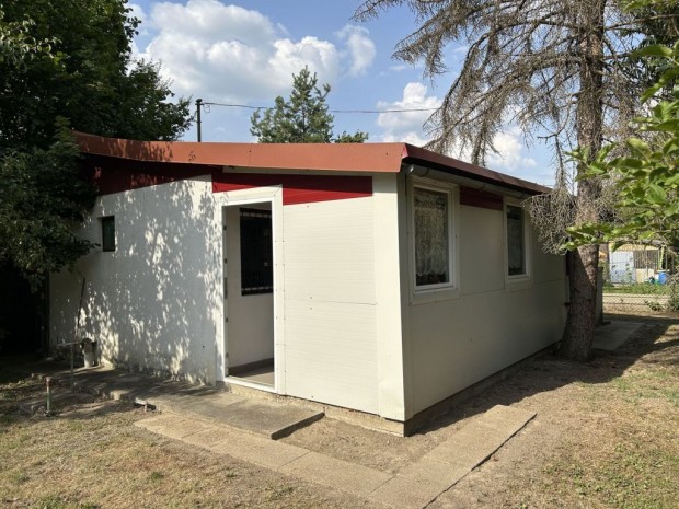 D�ms�d, Ny�rfa utca, 80 m2-es, �d�l�, 1+2 szob�s, fel�j�tott /