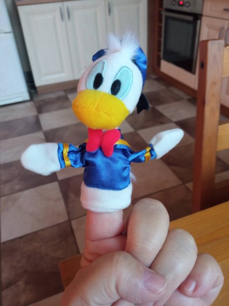 Donald kacsa, ujjbb, 11 cm