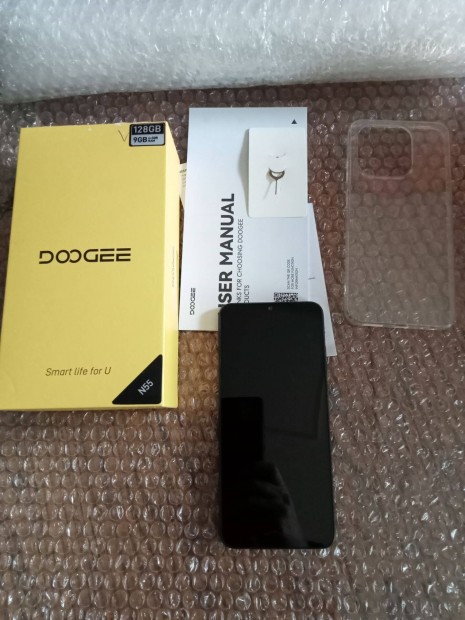 Doogee független mobiltelefon 9/128GB Dual
