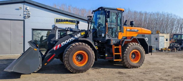 Doosan DL220-7 homlokrakodó Kavosz 3, 5%-os lízingre is eladó!