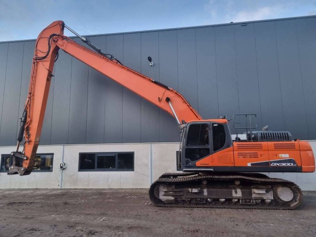 Doosan DX300LC-5 Hossz gmmel / 7.671 zemra / Lzing 20%-tl