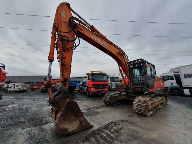 Doosan DX 255 LC / 7 265 üzemóra / Lízing 20%-tól