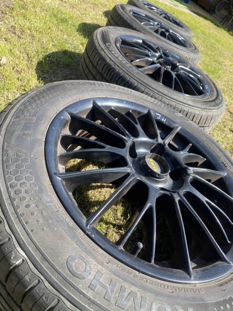 Dotz alufelni ny�ri gumikkal 5x114,3 R16 ET40