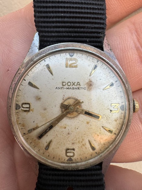 Doxa Anti Magnetic 10334.1 karóra