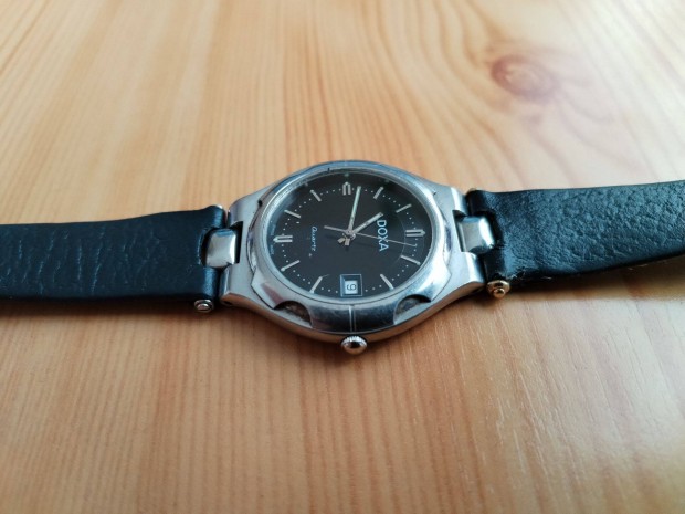 Doxa rgi fekete szmlapos dtumos quartz karra