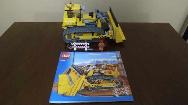 Dzer Lego 7685