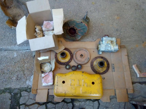 D�zer ind�t�motor �j alkatr�szek