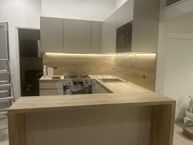 D�zsa Gy�rgy �ton kiad� egy pr�mium garzon gal�ri�val!