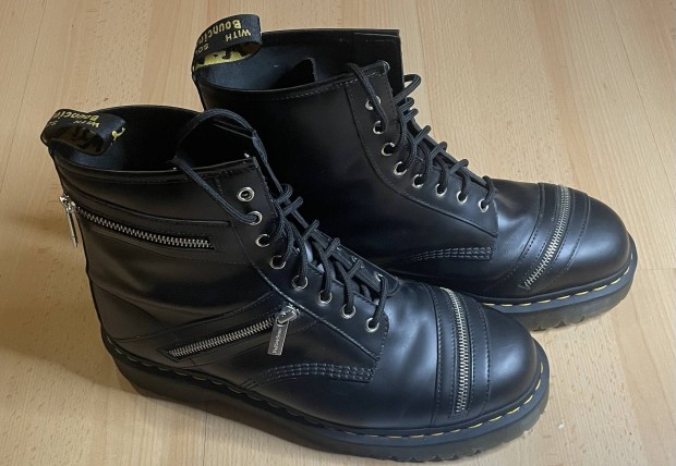 Dr Martens bex zip bakancs 47