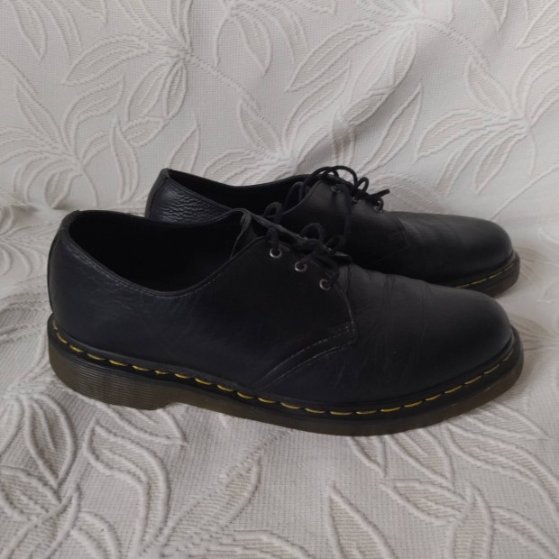 Dr. Martens 21144 43-as