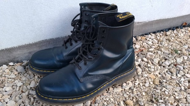 Dr. Martens bakancs 45-s mret