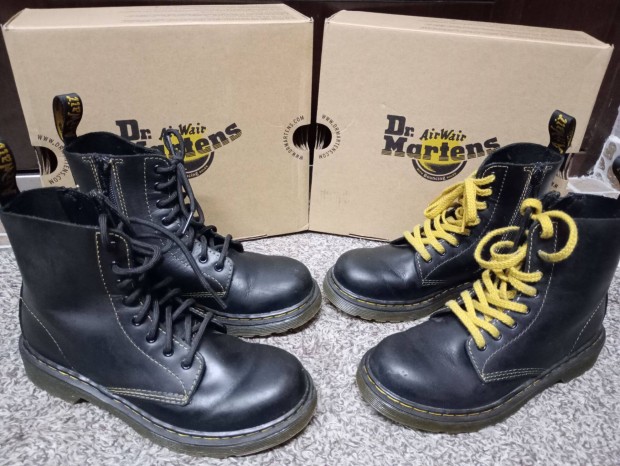 Dr. Martens gyerek bakancsok