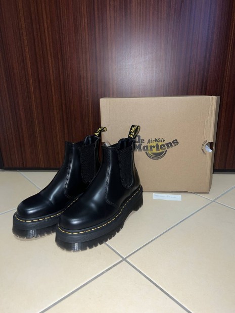 Dr. Martens platform bokacsizma, 38