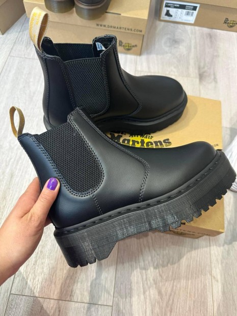 Dr. Martens vegan 2976 chelsea quad 39