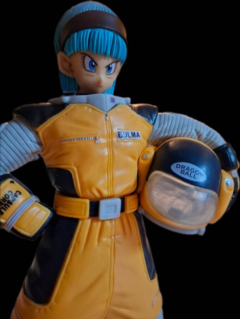 Dragon ball, Bulma space suit figura, 21 cm