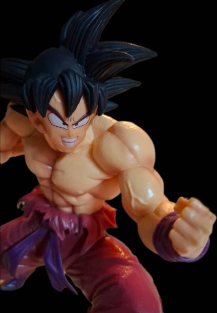 Dragon ball, Son Goku kaioken figura, 20 cm