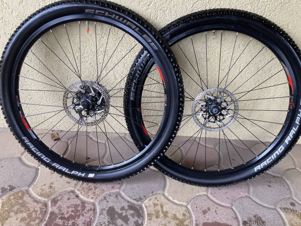 Dt swiss shimano xtr kerkszett 26-os