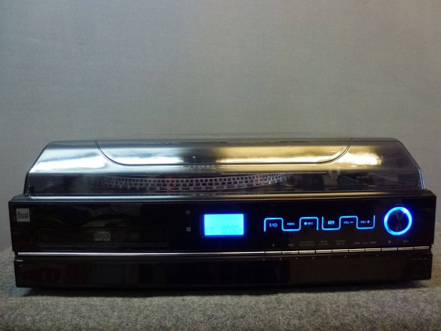 Dual NR 100 music center