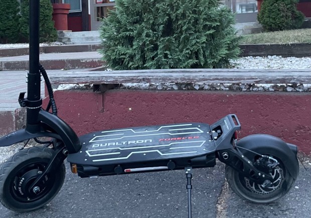 Dualtron Forever elektromos roller