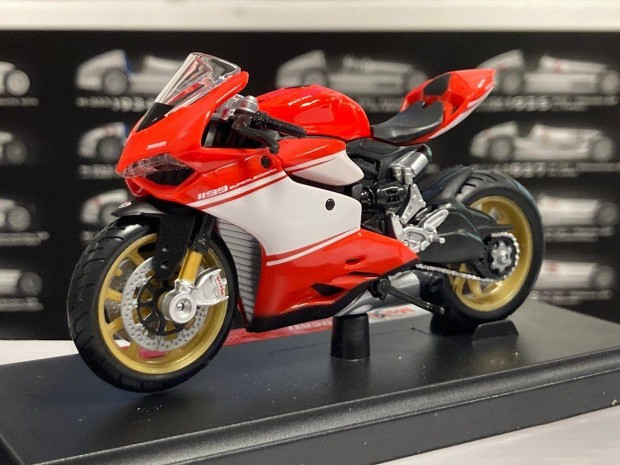 Ducati 1199 Superleggera 2014 1:18 1/18 Maisto