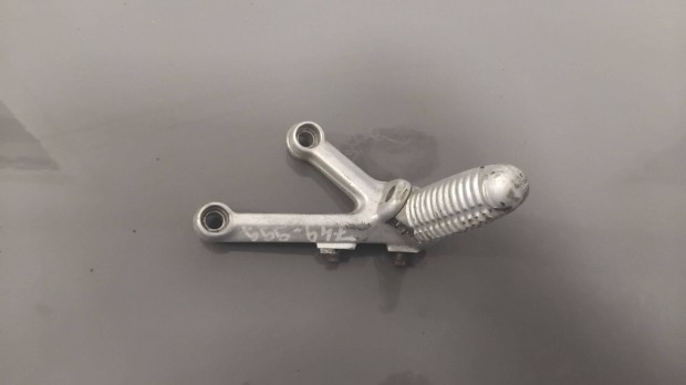 Ducati 749 Jobb első lábtartó | 82410831A