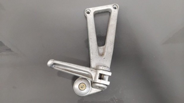 Ducati 750 SS '01 Jobb h�ts� l�btart�