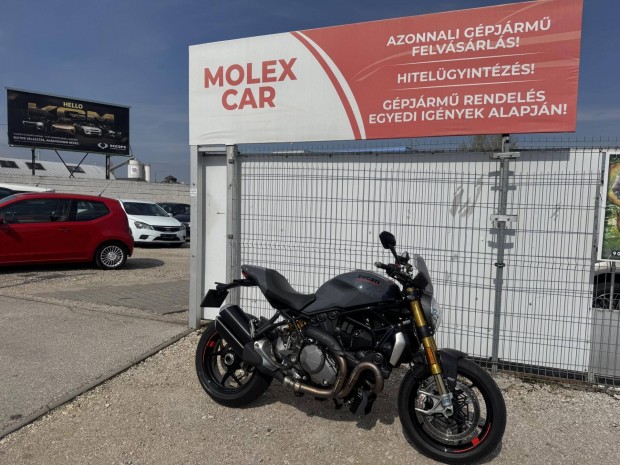 Ducati Monster 1200 S. Első Tulaj