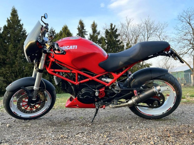 Ducati Monster 750 Gynyr llapot Kedvez r