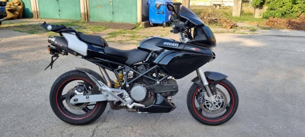 Ducati Multistrada 620