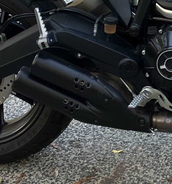 Ducati Scambler gyri sportkipufog