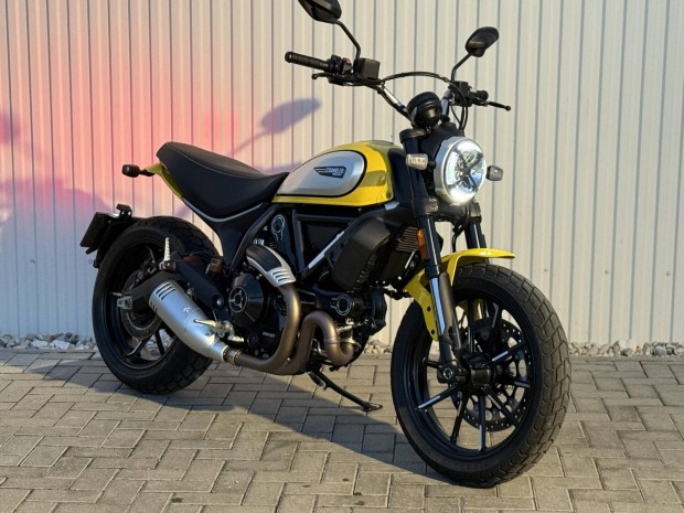Ducati Scrambler Icon !!Friss Szerviz--Magyaror...